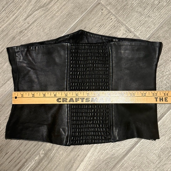 Leather Corset - NWT - Picture 5 of 9